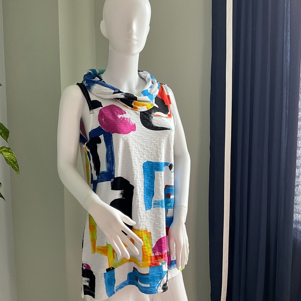PURE Essence Multicolor Sleeveless Blouse